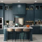 Deep navy blue kitchen cabinets in a modern home, one of the best kitchen cabinet colors Canada homeowners love