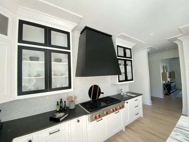 Premium RTA kitchen cabinets in Ontario with modern black and white design